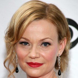 Samantha Mathis image 1