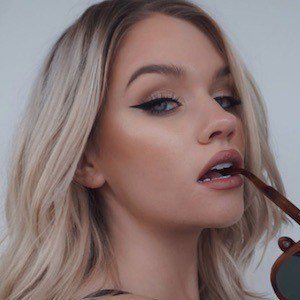 Samantha Ravndahl, 32 (YouTube Star)