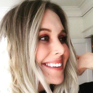 Samantha Schacher, 42 (TV Show Host)