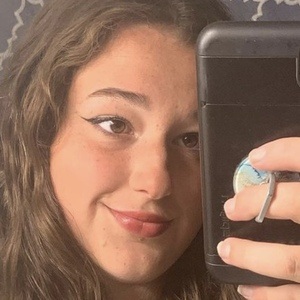 samanthiiana, 22 (TikTok明星)