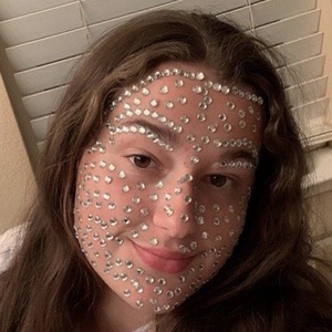 samanthiiana, 22 (TikTok Star)