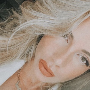 Samira Salomé, 34 (模特)