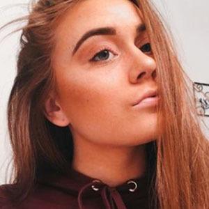 Sammie Lewis, 23 (TikTok Star)