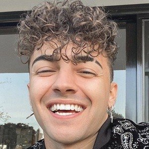 Samuel López, 25 (TikTok Star)