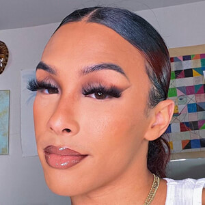 Sandor Walkup image 10