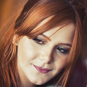Sandra Martins, 30 (YouTube明星)