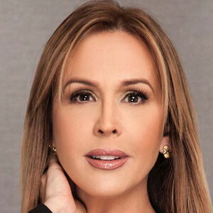 Sandra Villanueva, 51 (电视节目主持人)