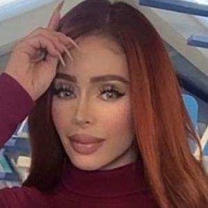 Sandy Gomez, 33 (Presentatore di show televisivi)