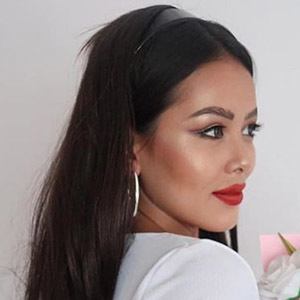 Sanna Gurung, 28 (YouTube Star)