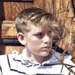 Santi Vega, 17 (YouTube明星)