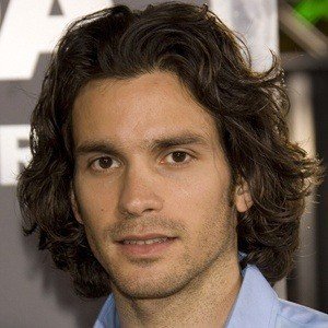 Santiago Cabrera image 6