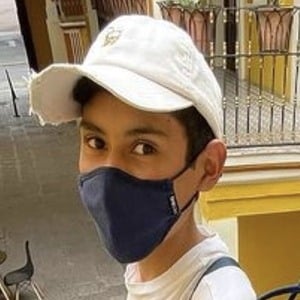 Santiago Reyes, 21 (TikTok Star)