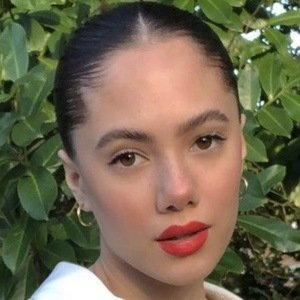 Saoirse Alicia Behzadi, 24 (Instagram Star)