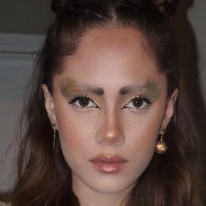 Saoirse Alicia Behzadi, 26 (Instagram Star)