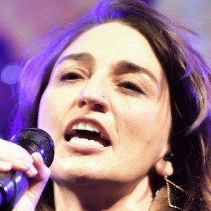 Sara Bareilles image 6