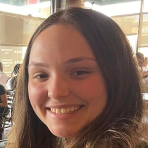 Sara James - teacher image 5