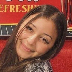 Sara Lashin image 6