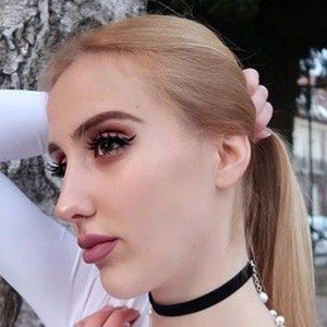 Sara Stankovic, 27 (YouTube Star)