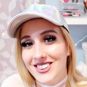 Sara Stankovic, 28 (YouTube Star)