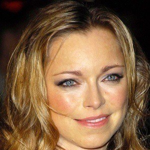 Sarah Alexander, 53 (Actriz de Televisión)