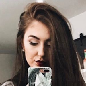 Sarah Belle, 32 (YouTube-ster)