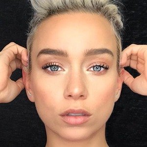 Sarah Bryant image 4