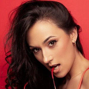 Sarah Caldeira image 6