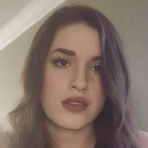 Sarah Carmosino, 27 (TV Actress)