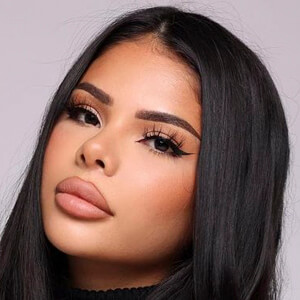 Sarah Cortina, 25 (TikTok明星)