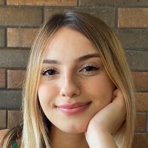 Sarah Estanislau image 5