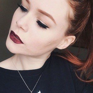 Sarah Hawkinson, 35 (YouTube Star)