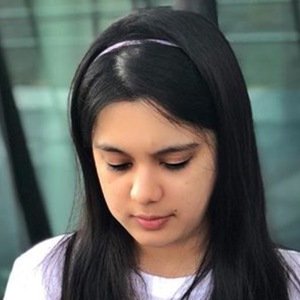 Sarah Hussain, 29 (Instagram Star)