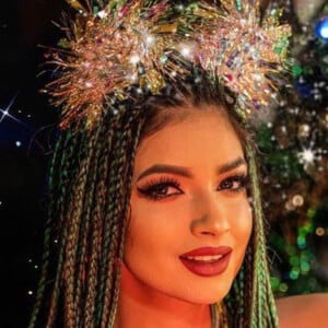 Sarah JSun, 37 (流行歌手)