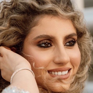 Sarah Maleh, 31 (Instagram Star)