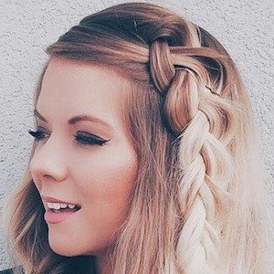 Sarah Nourse, 32 (YouTube Star)