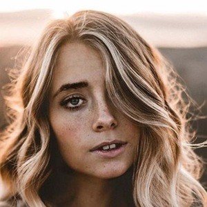 Sarah Rae Mayne, 27 (模特)