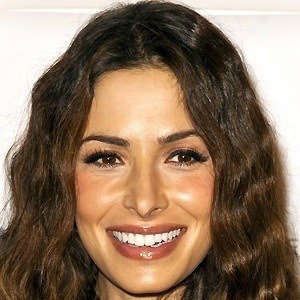 Sarah Shahi image 2