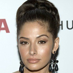 Sarah Shahi image 7