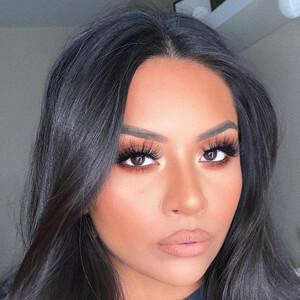 Sarahy Delarosa, 28 (YouTube-ster)