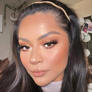 Sarahy Delarosa, 28 (YouTube Star)