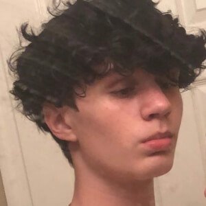 Sarek, 21 (TikTok Star)