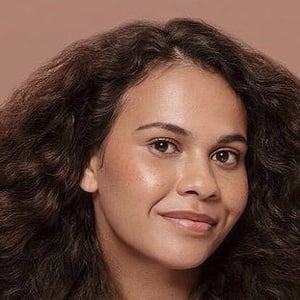 Sari-Ella Thaiday