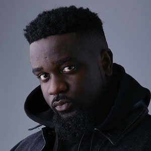 Sarkodie, 35 (Rapero)