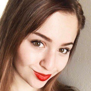 Sasha Alsberg, 26 (YouTube Star)