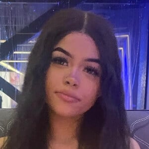 Sasha Carter, 19 (TikTok Star)