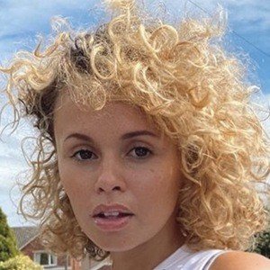 Savanna Darnell image 7