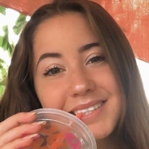 Savannah Dickson, 21 (TikTok Star)