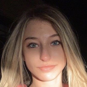 Savannah Parker, 24 (TikTok Star)