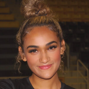 Savannah Tucker image 5