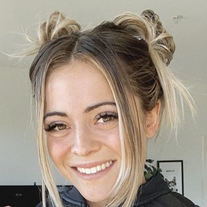 Savannah Wright image 8